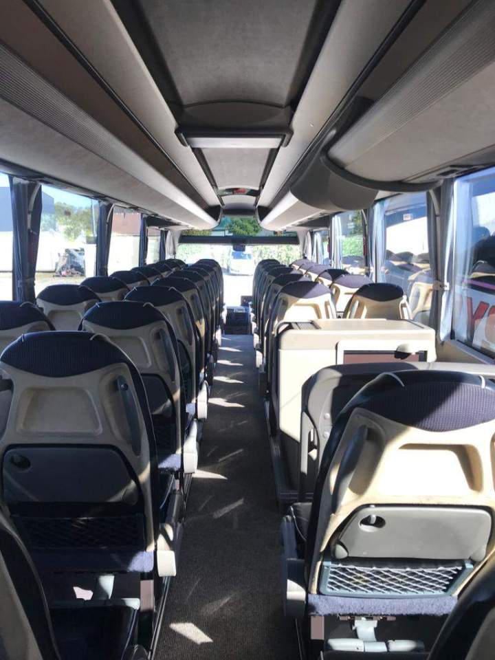 Intérieur autocar de GT Essonne